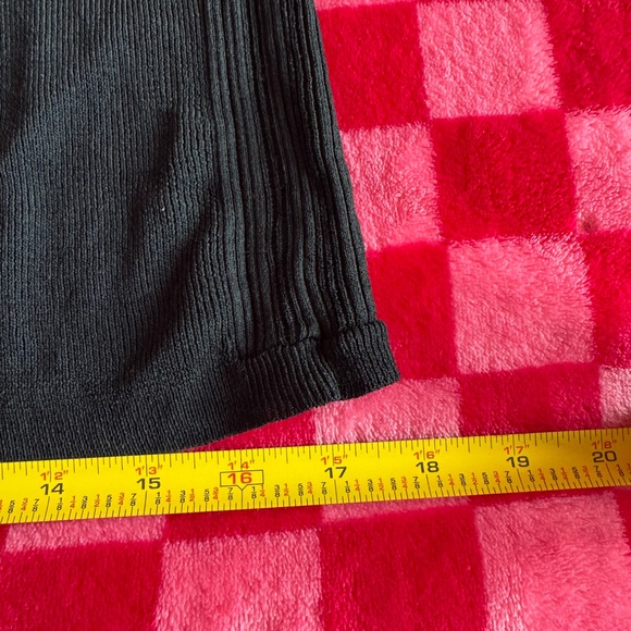 Black long sleeve sweater set - Picture 10 of 14